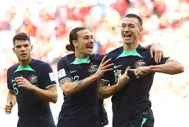 关于欧超杯清晨再迎强敌；皇家社会伤情更新；主帅态度：赛场秩序良好；训练强度明显提升的信息