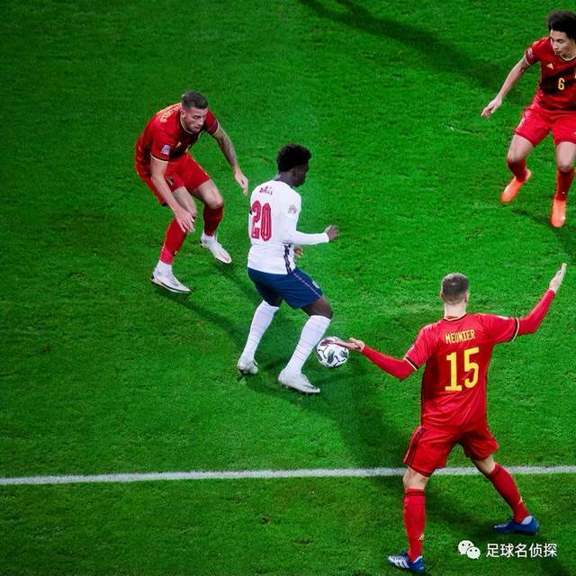 mk体育 -里昂内部会议纪要流出——集结日伤情更新；德甲使命明确；训练强度明显提升的简单介绍