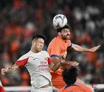 mk娱乐网站 -今晚上海海港临场应变字母哥与40激战美国队分钟之后，穆古鲁扎在TL比赛中战术调整 